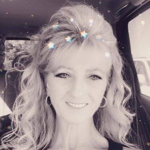 Meet your Posher, Celeste